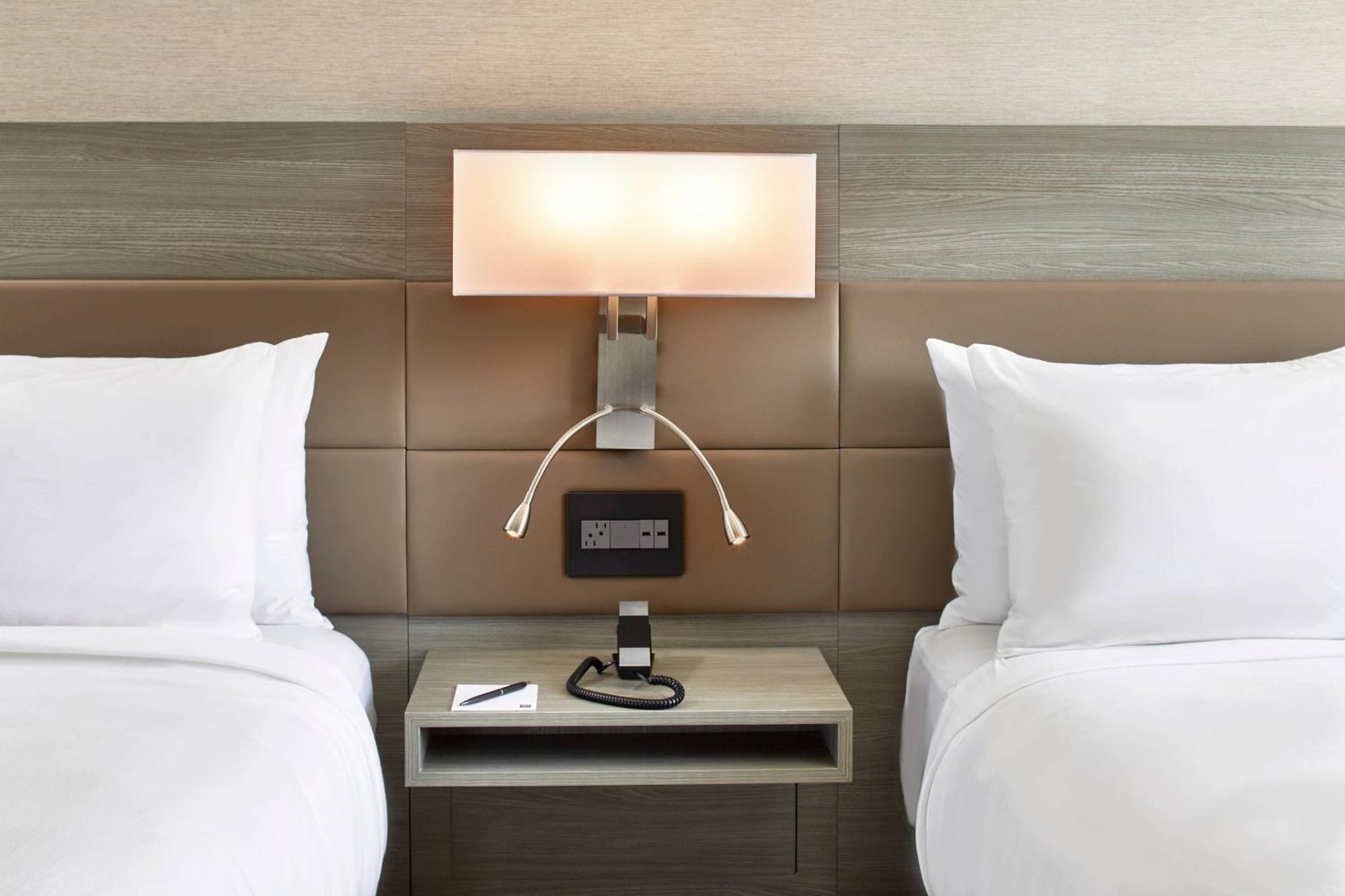 Ac Hotel By Marriott Tuscaloosa Downtown Екстер'єр фото